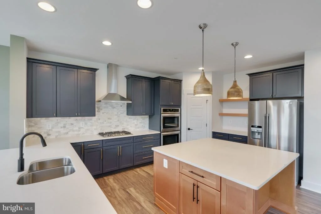 Photo of 8225 BALL ROAD