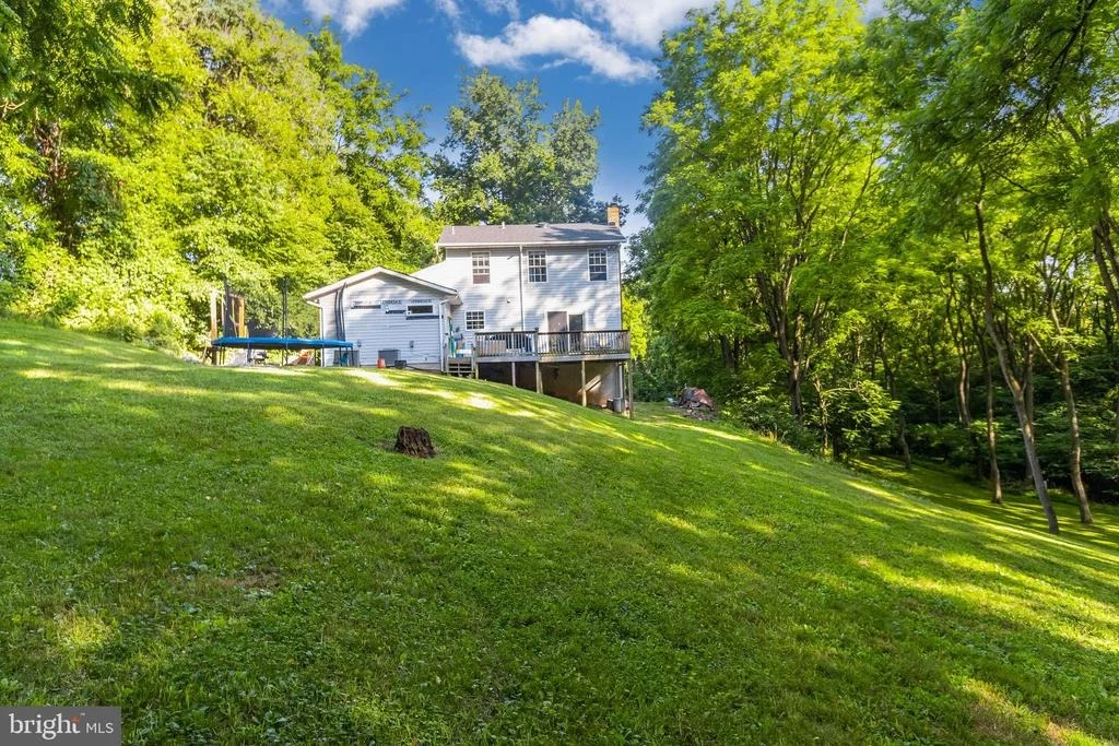 Photo of 3180 UNIONTOWN ROAD