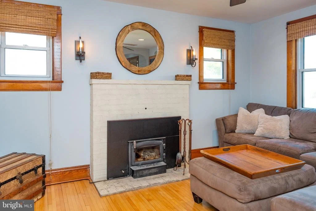 Photo of 515 LOCUST AVENUE