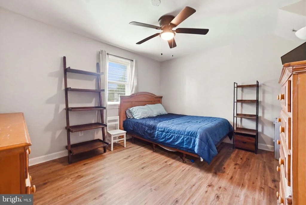 Photo of 5943 SNEED DRIVE