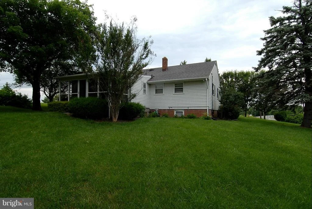 Photo of 26415 JOHNSON DRIVE