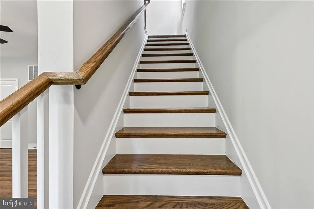 Photo of 9312 MADISON AVENUE