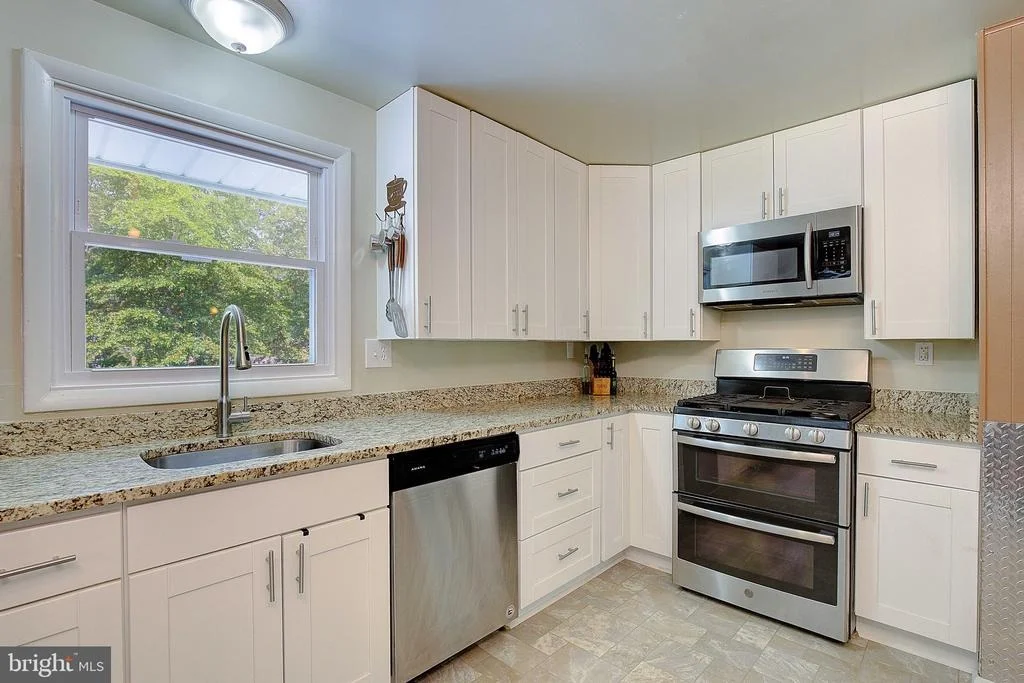 Photo of 2902 SANDWICH DRIVE