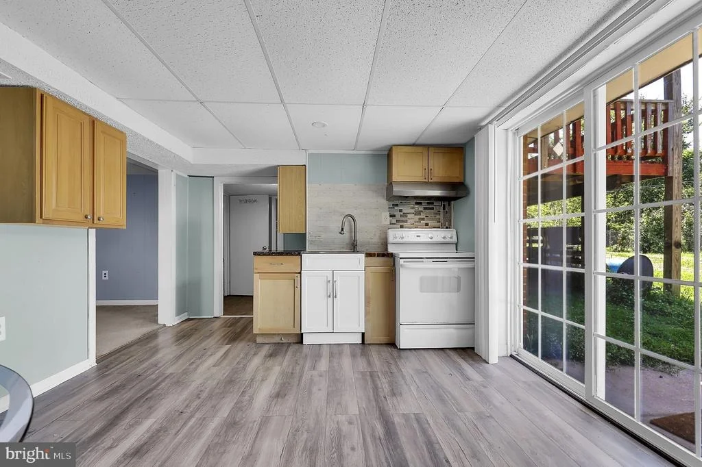 Photo of 6621 WILLIS LANE