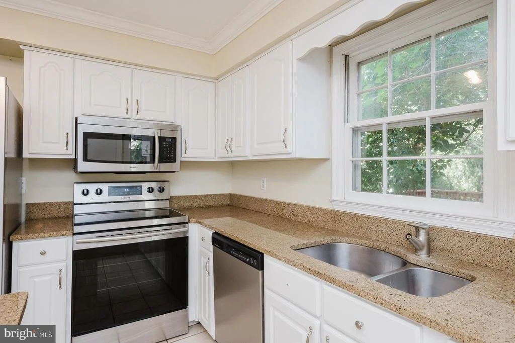 Photo of 318 BEACH DRIVE