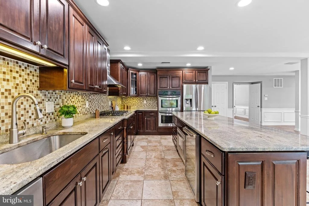 Photo of 6836 COMPTON HEIGHTS CIRCLE