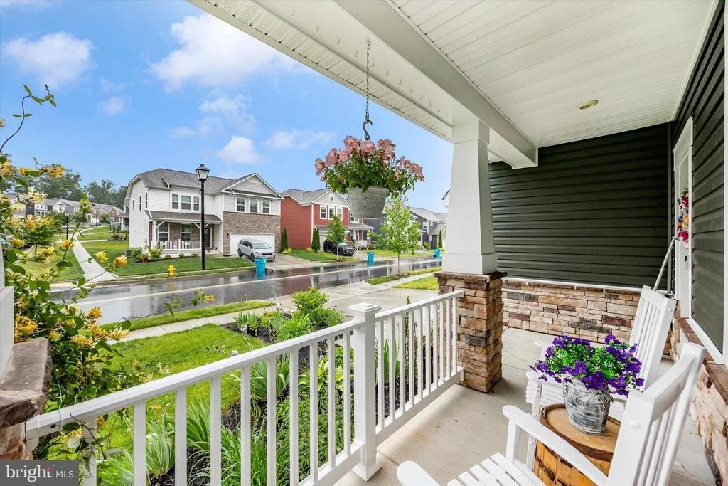 Photo of 5613 ZOE LANE