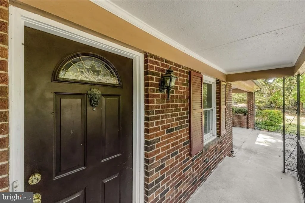 Photo of 15400 RIDING STABLE ROAD