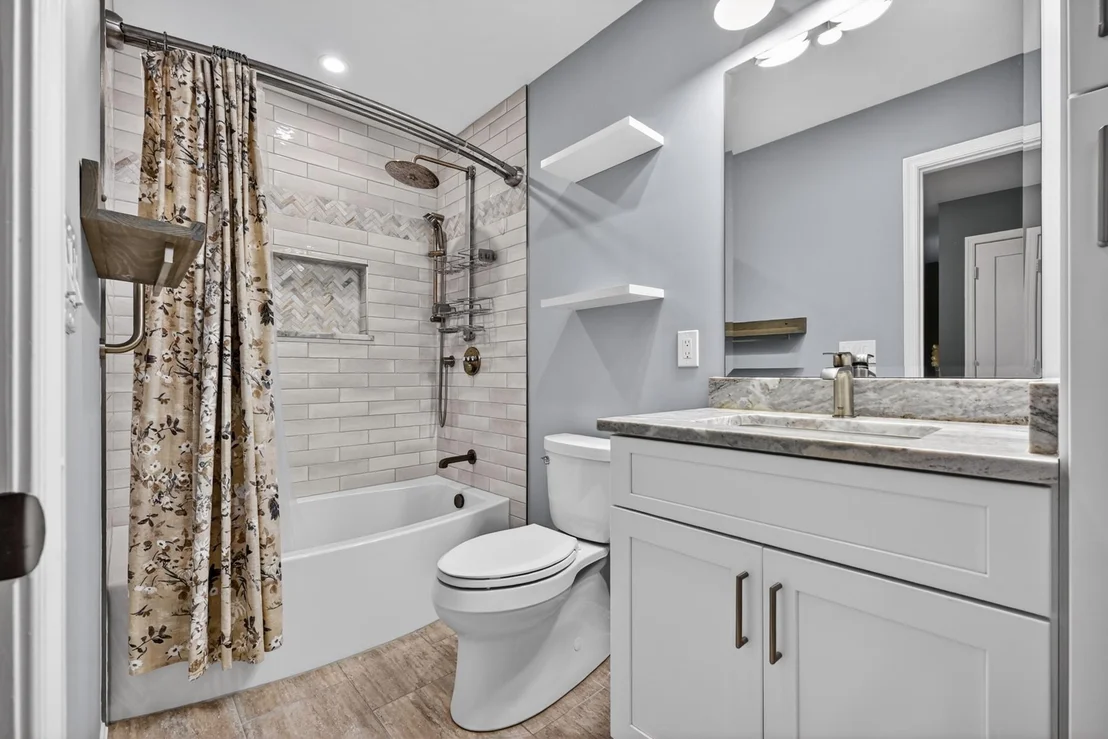 Photo of 448 MAPLE LEAF DRIVE