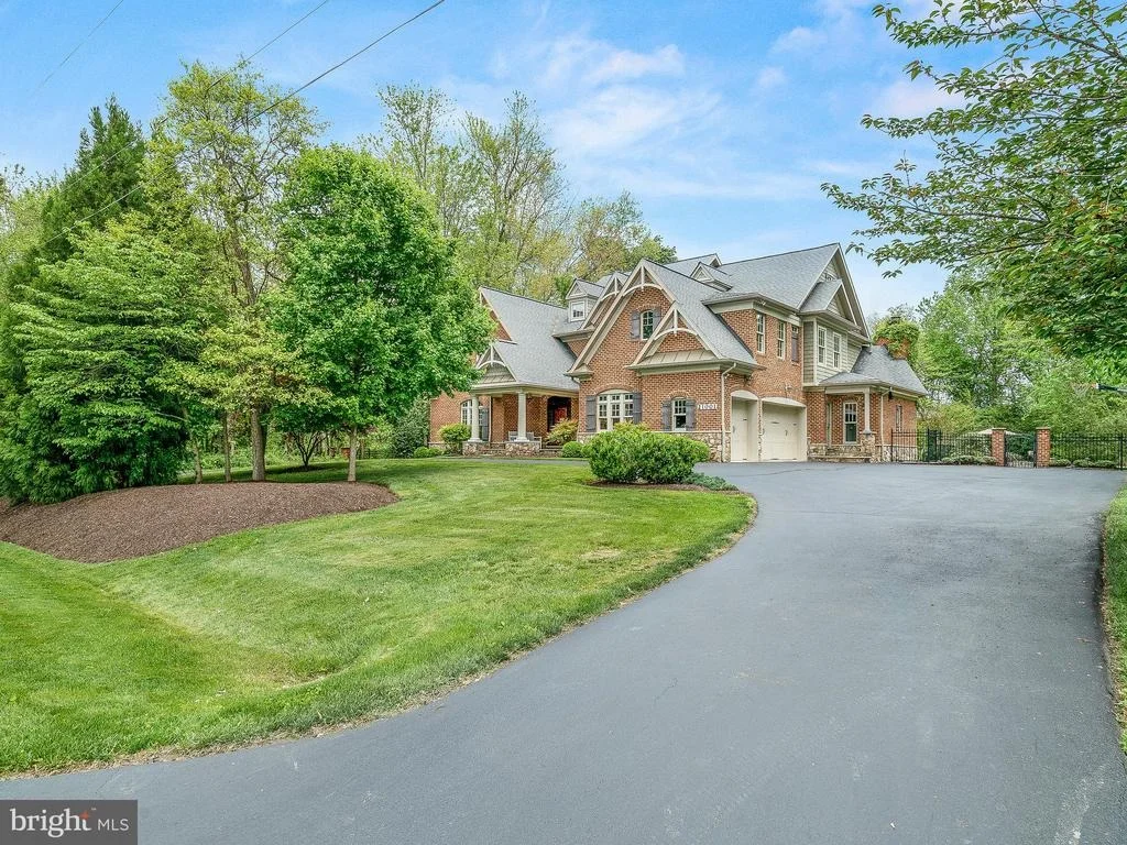 Photo of 21001 DELTA DRIVE