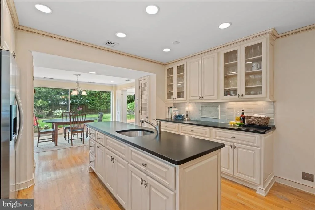 Photo of 2238 47TH STREET NW