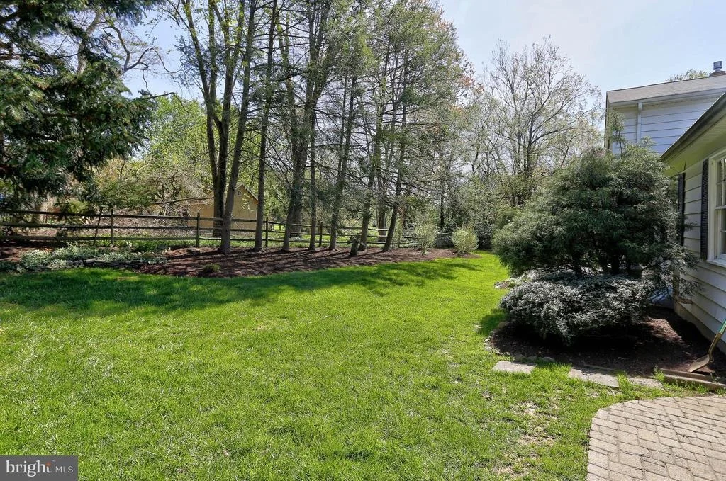 Photo of 15704 TASA PLACE