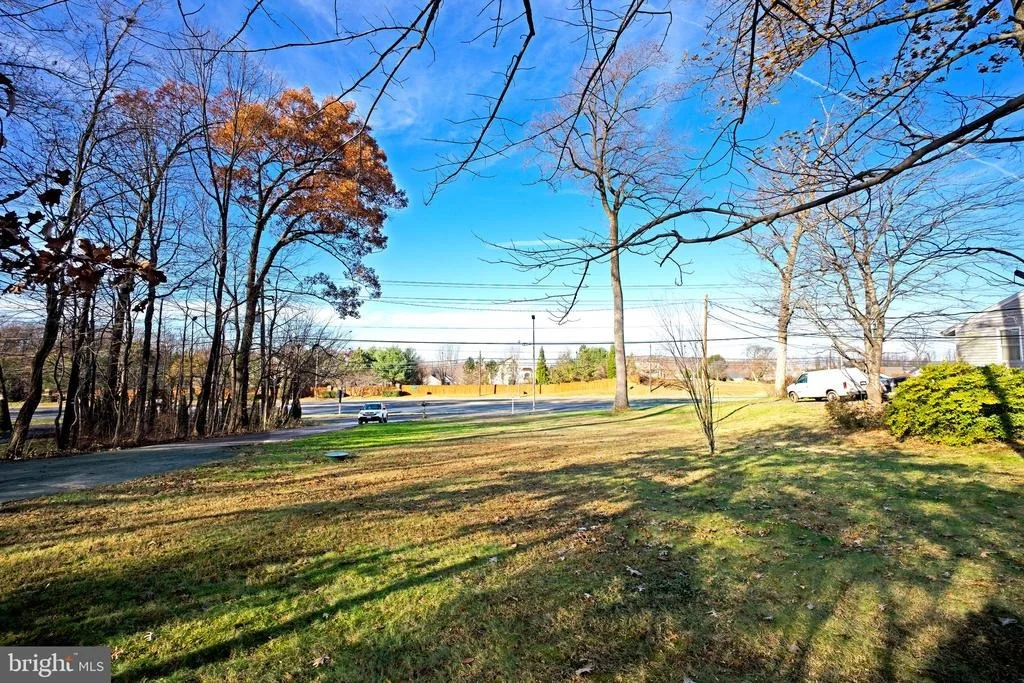 Photo of 12615 LEE HIGHWAY