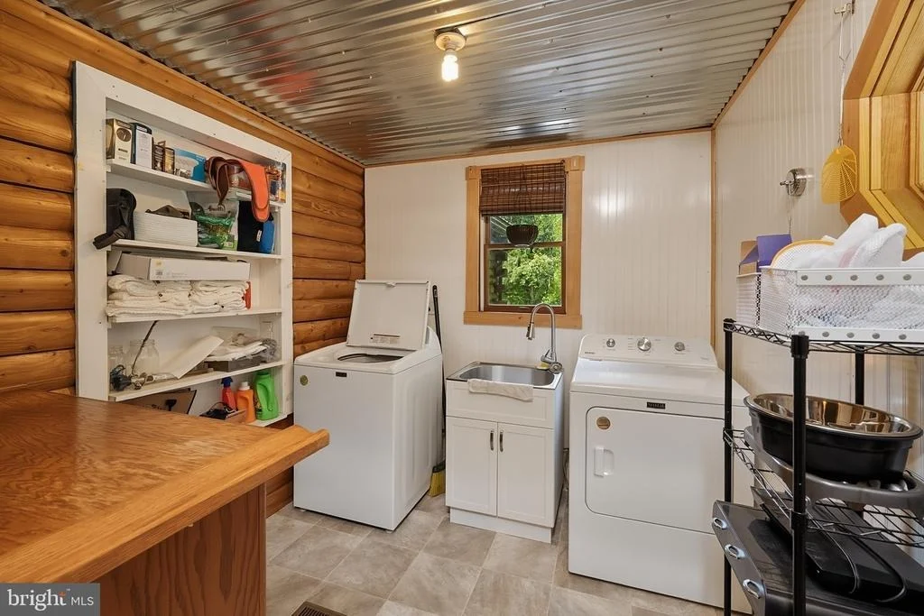 Photo of 2189 TABLE ROCK ROAD