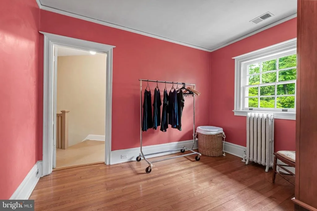 Photo of 222 LONGWOOD ROAD