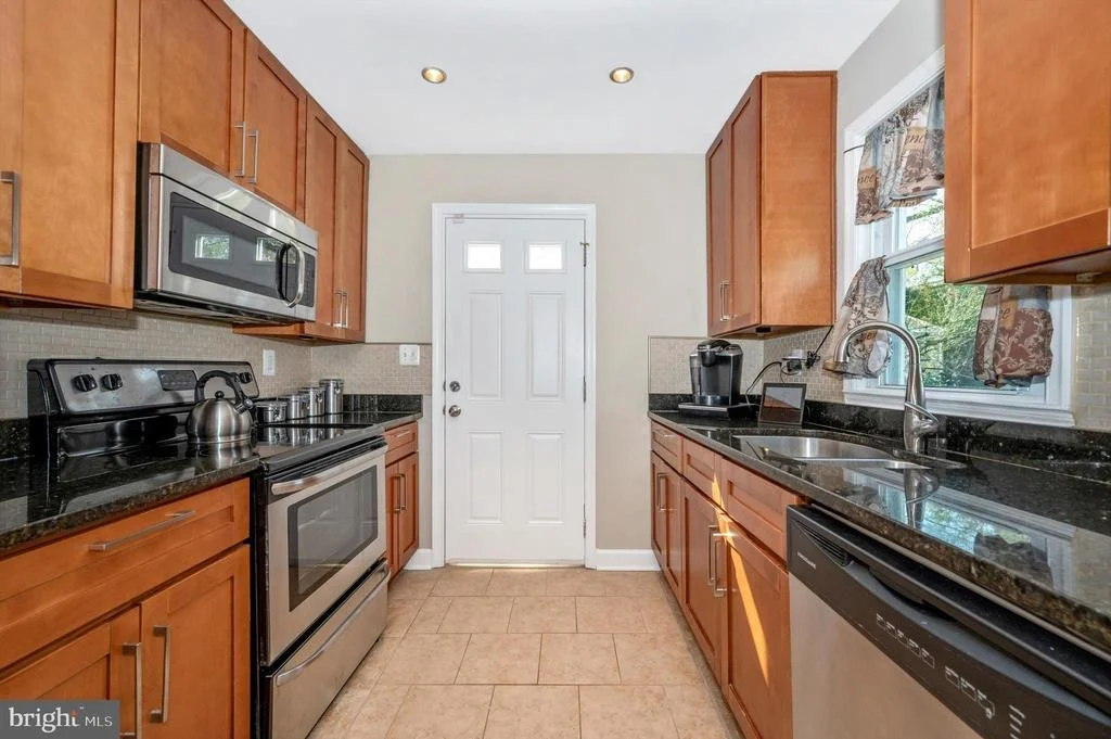 Photo of 2213 BRETON DRIVE