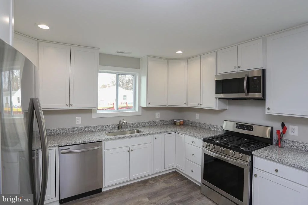 Photo of 2403 ZION ROAD