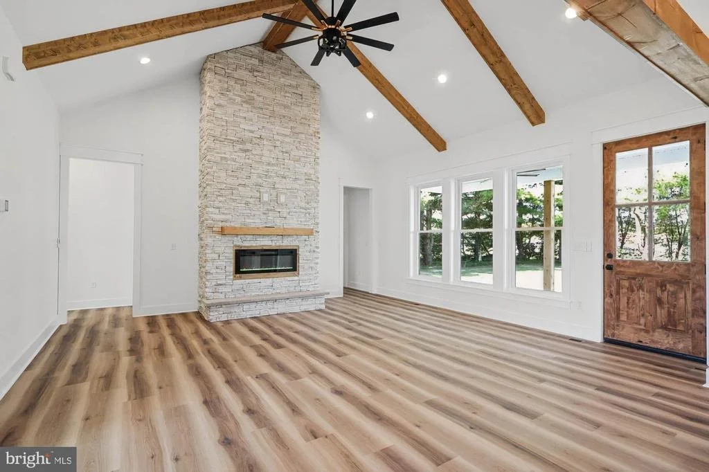 Photo of 14133 PEPPERBOX ROAD