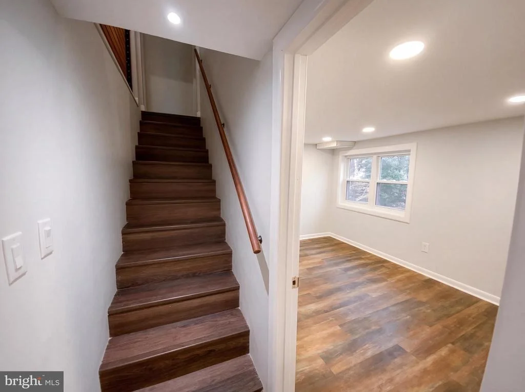 Photo of 18320 CANDICE DRIVE