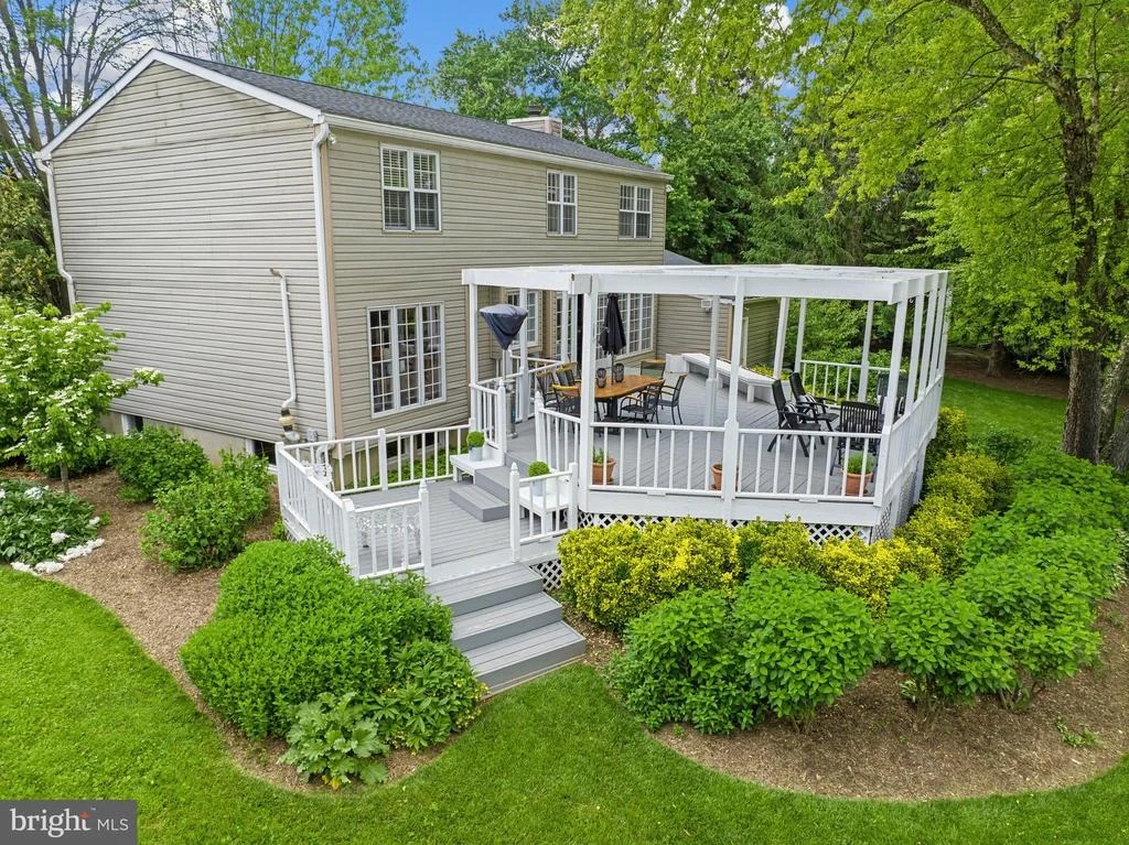 Photo of 5833 WOODWINDS CIRCLE