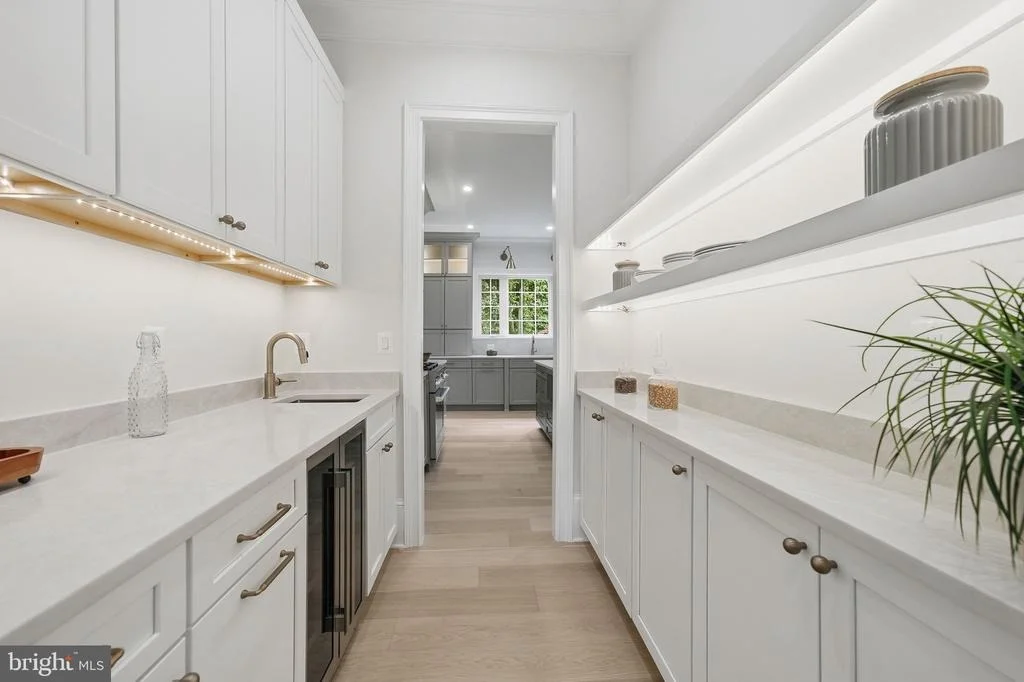 Photo of 3400 SAYLOR PLACE