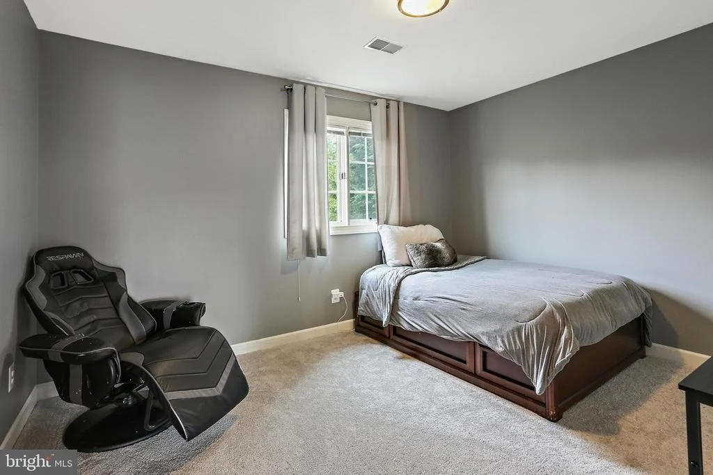 Photo of 11373 BISHOPS GATE LANE