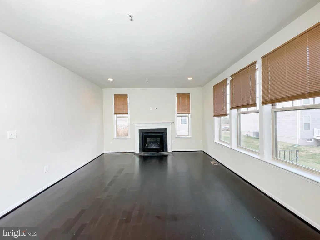 Photo of 10202 GALAXY VIEW LANE