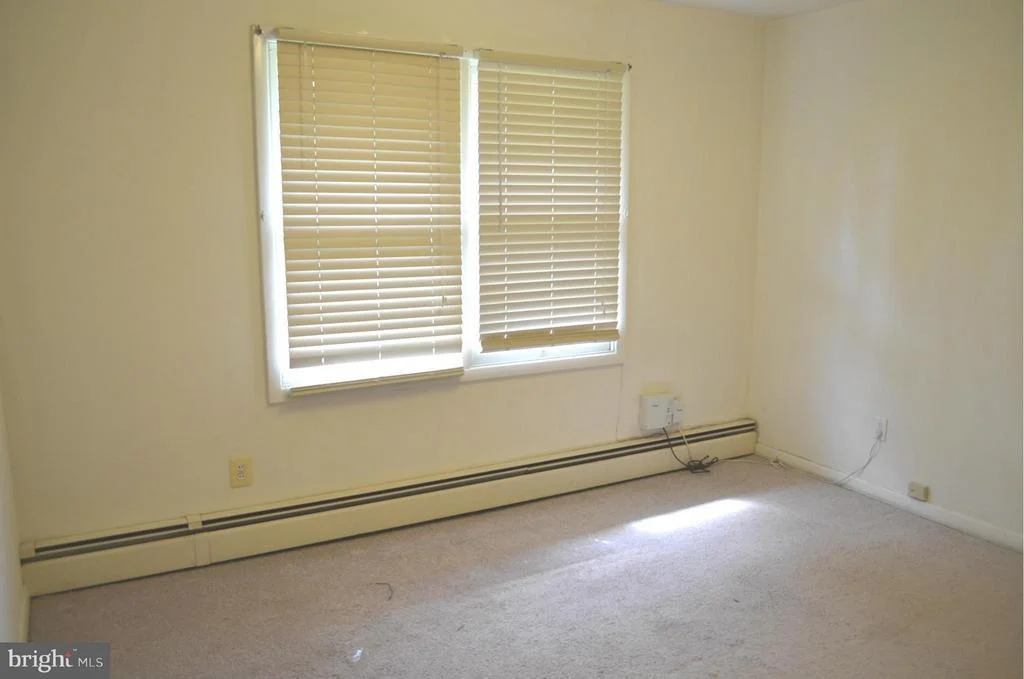 Photo of 9000 JACKSON AVENUE