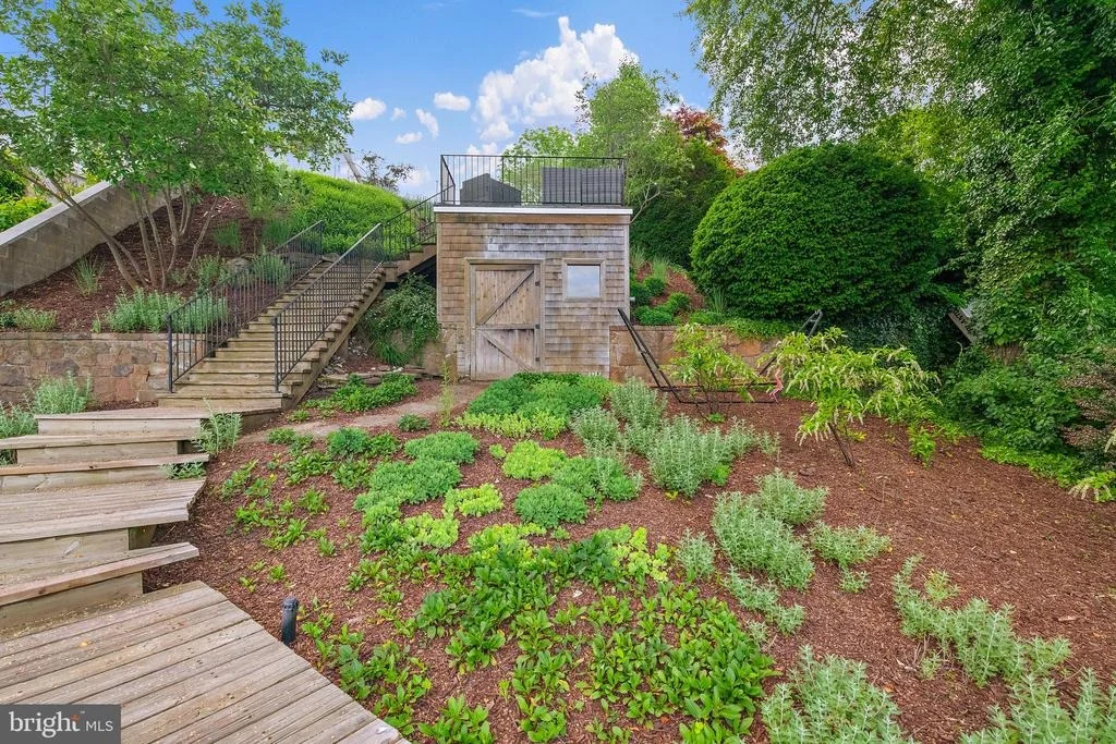 Photo of 1210 SEVERNVIEW DRIVE