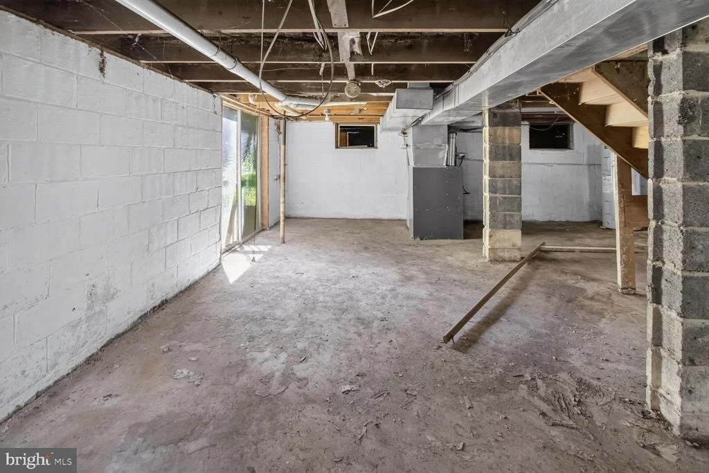 Photo of 15325 HOLLY GROVE ROAD