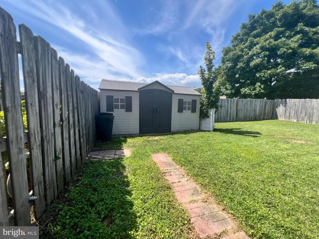 Photo of 1920 TRIMBLE ROAD