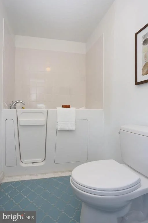 Photo of 18009 EDNOR VIEW TERRACE