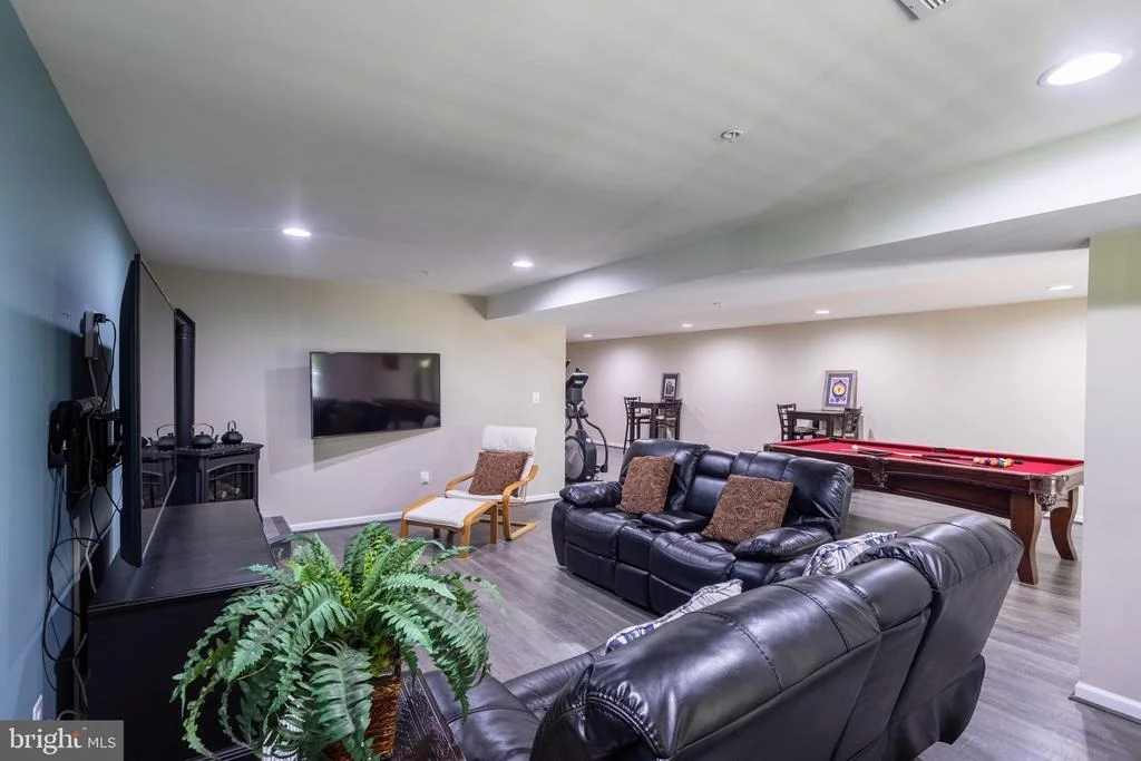 Photo of 6486 PARK FOREST CIRCLE