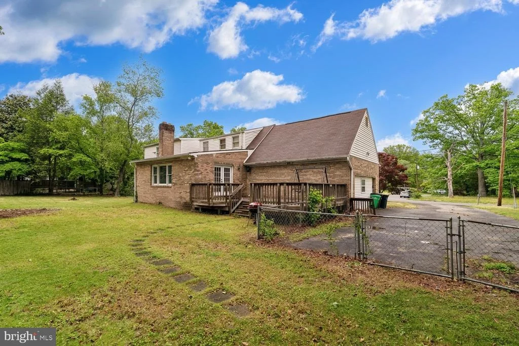 Photo of 6701 BIRCH LANE