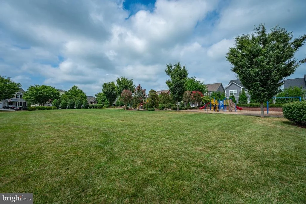Photo of 1123 LONG FARM CIRCLE