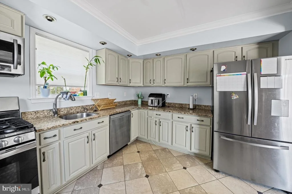 Photo of 5304 CATALPHA ROAD