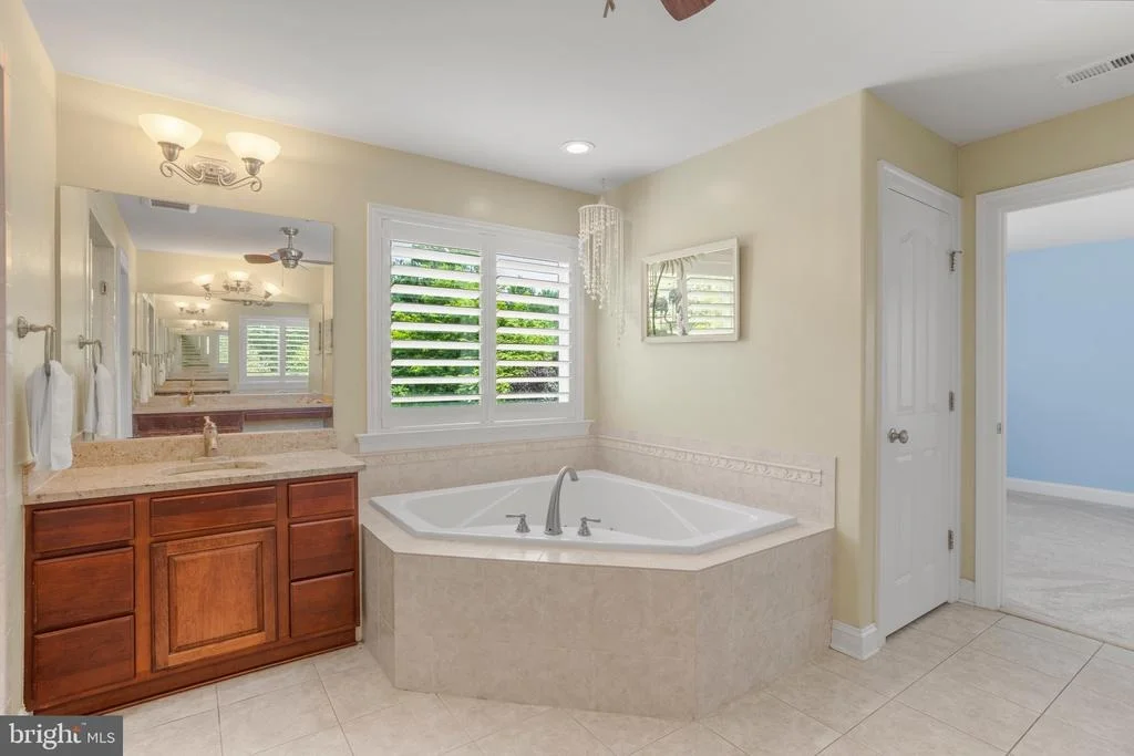 Photo of 3325 COX ROAD