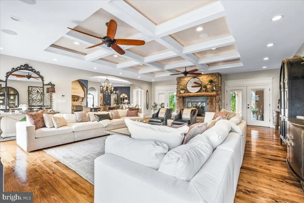 Photo of 10110 EASTERDAY COURT
