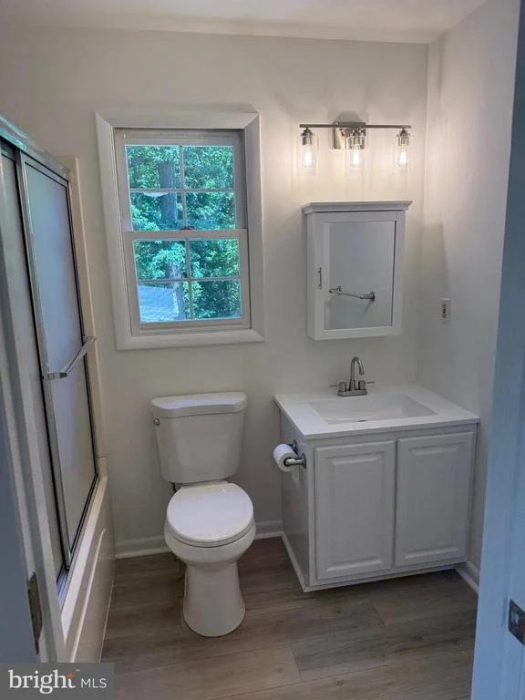 Photo of 1022 HARBOR DRIVE