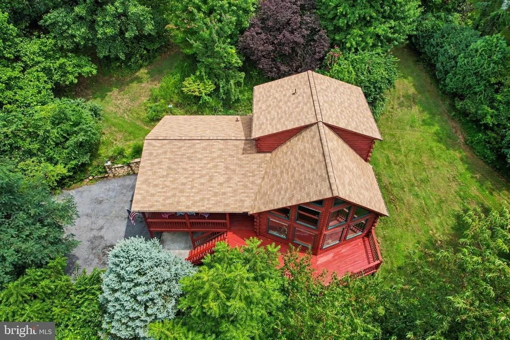 Photo of 186 HIGH KNOB ROAD