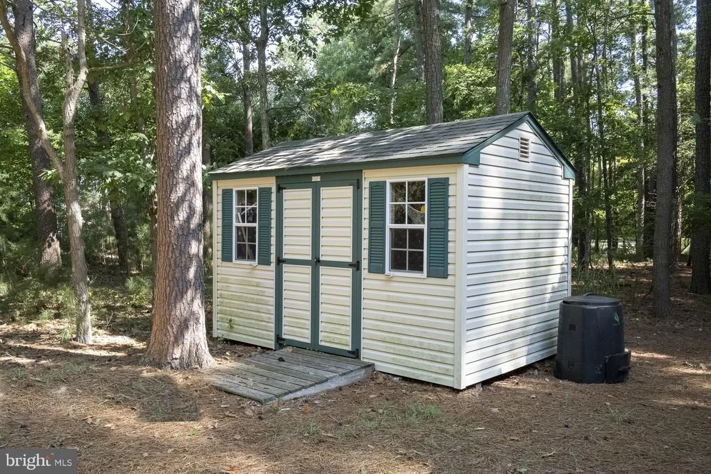 Photo of 23523 HOLLY CIRCLE