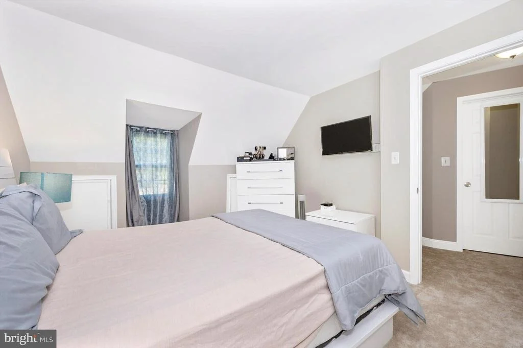 Photo of 2213 BRETON DRIVE
