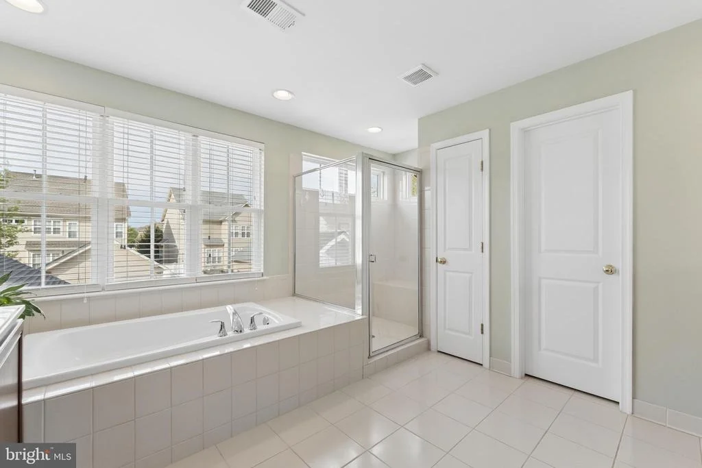 Photo of 23342 HIGBEE LANE