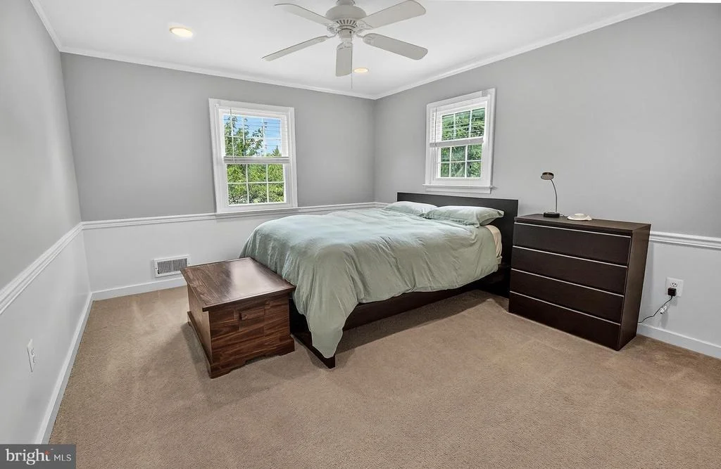 Photo of 8000 GLENDALE COURT