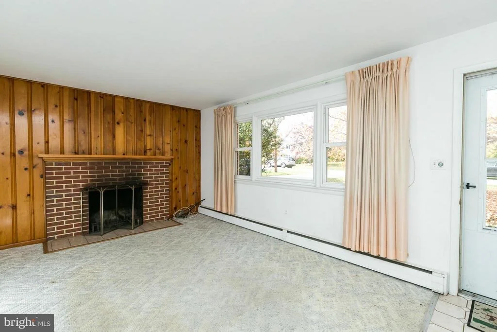 Photo of 8735 TERESA LANE