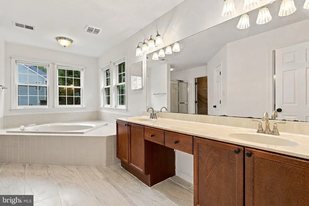 Photo of 49 APPOMATTOX LANE