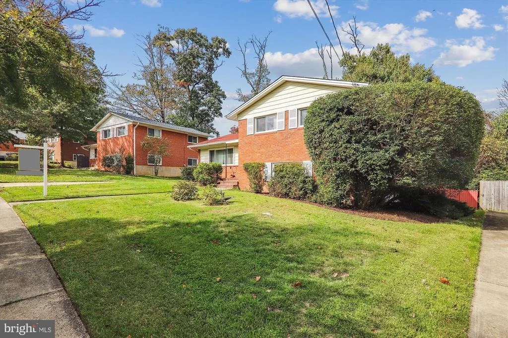 Photo of 815 MALTA LANE