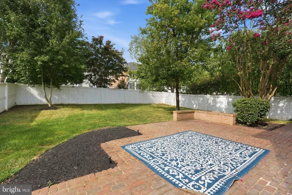 Photo of 729 CRISFIELD WAY