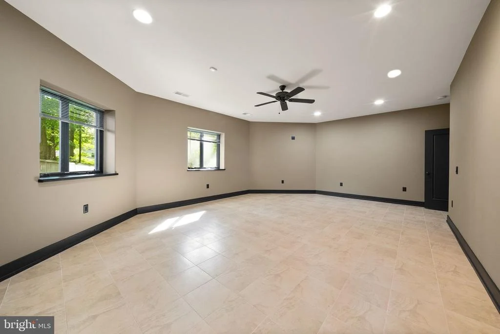 Photo of 8419 OVERLOOK STREET