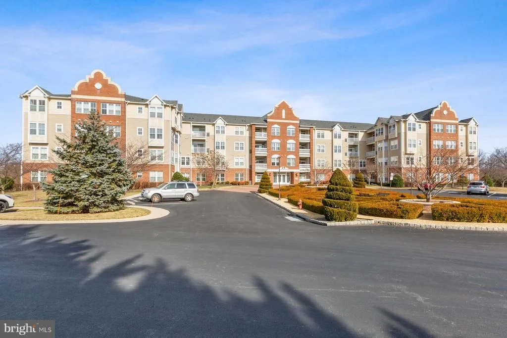 Photo of Unit 407 at 2250 BEAR DEN ROAD